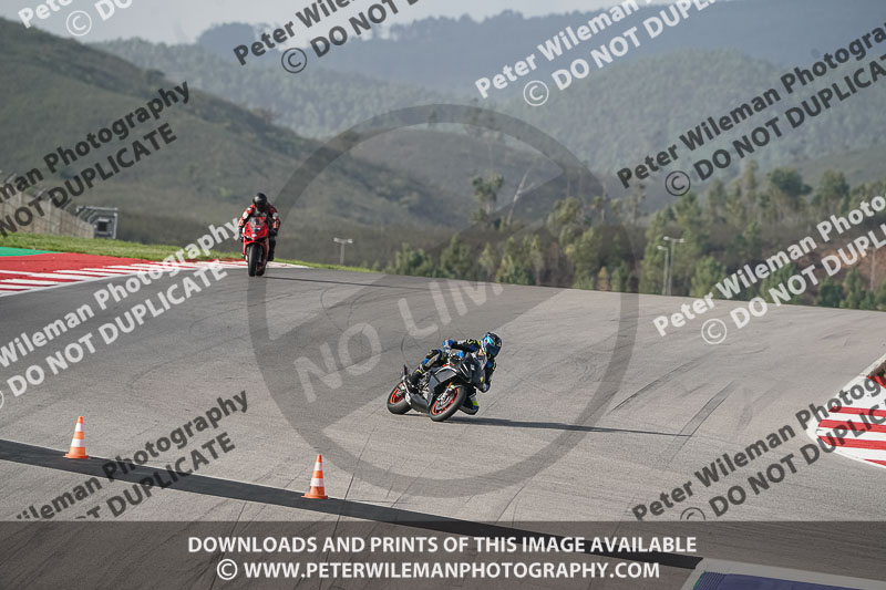 motorbikes;no limits;peter wileman photography;portimao;portugal;trackday digital images